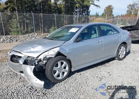 2009 Toyota Camry Se V6 z USA, uszkodzony, nr VIN 4T1BK46K39U092015